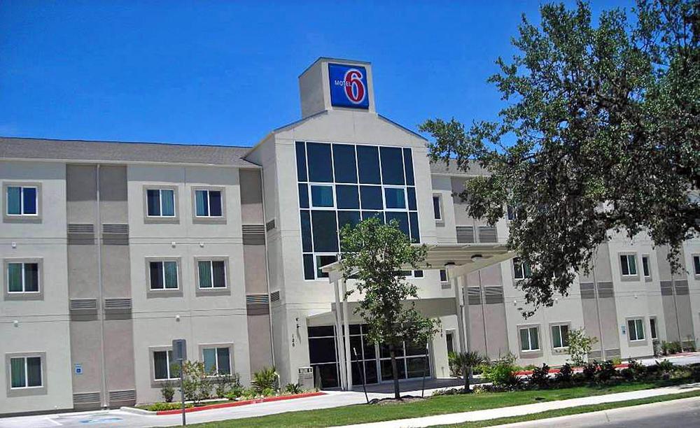 6-san Antonio, Tx - Airport 2*